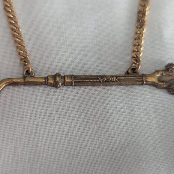 Victor Cutting Torch Vintage 1950's 60's Pendant Tie Bar Welder Clip - Picture 3 of 4